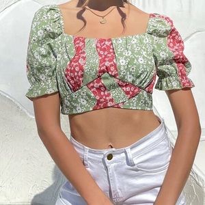 Floral sleeve blouse